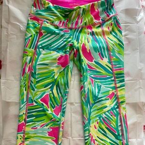 Lilly Pulitzer EUC, style Tropical Storm.
